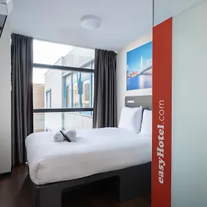 easyhotel-rotterdam-city-centre.utrechthotels.net/